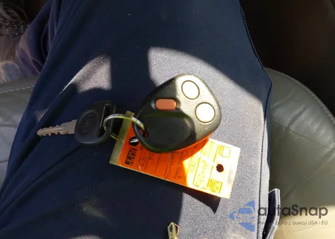 2005 Chevrolet Avalanche Z66 z USA, uszkodzony, nr VIN 3GNEC12Z75G164497